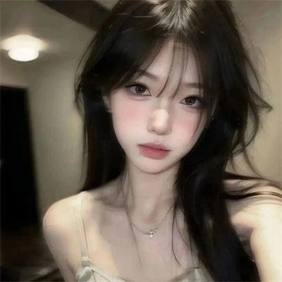 碧窗艳影